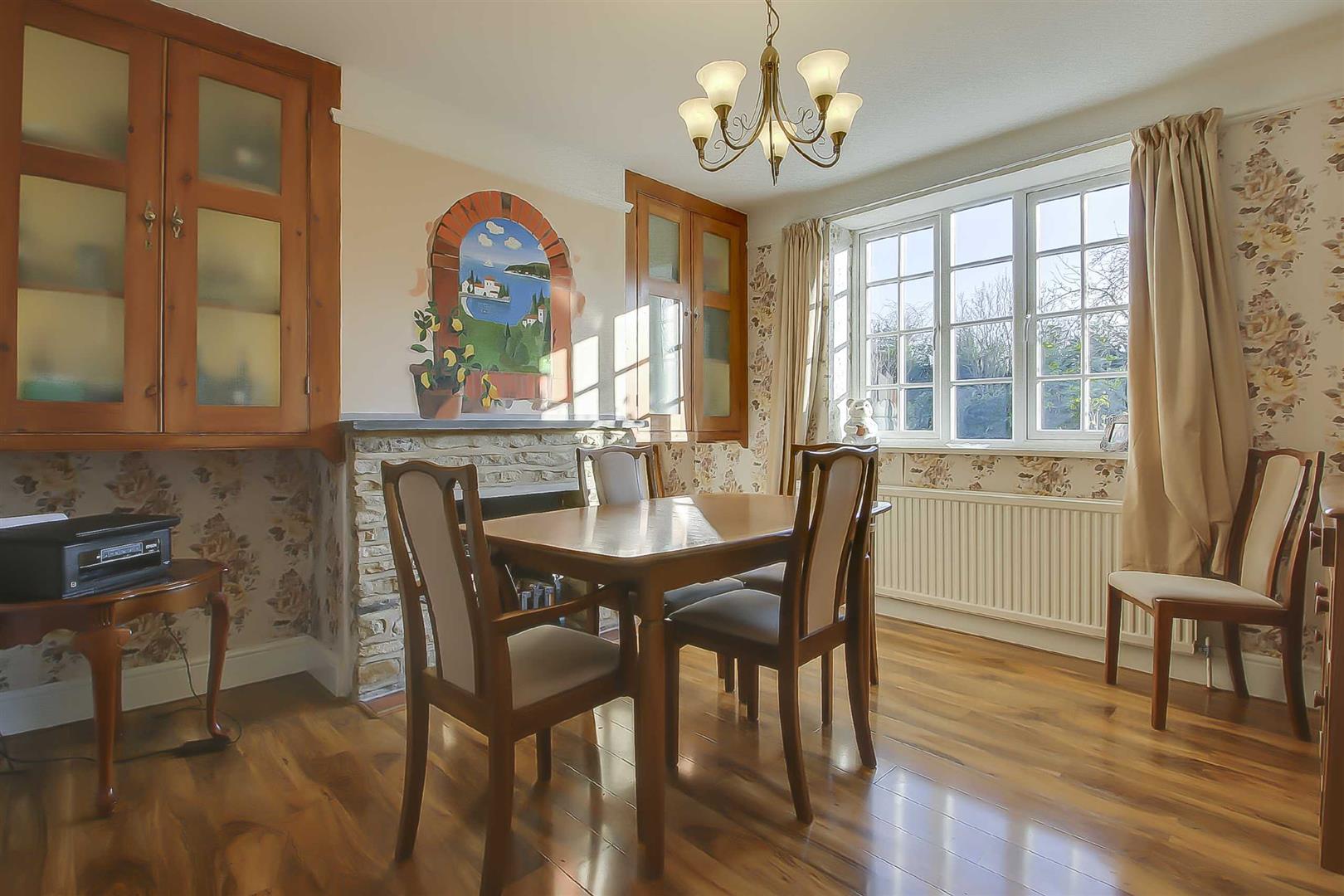 Yardley Road, Cosgrove, Milton Keynes